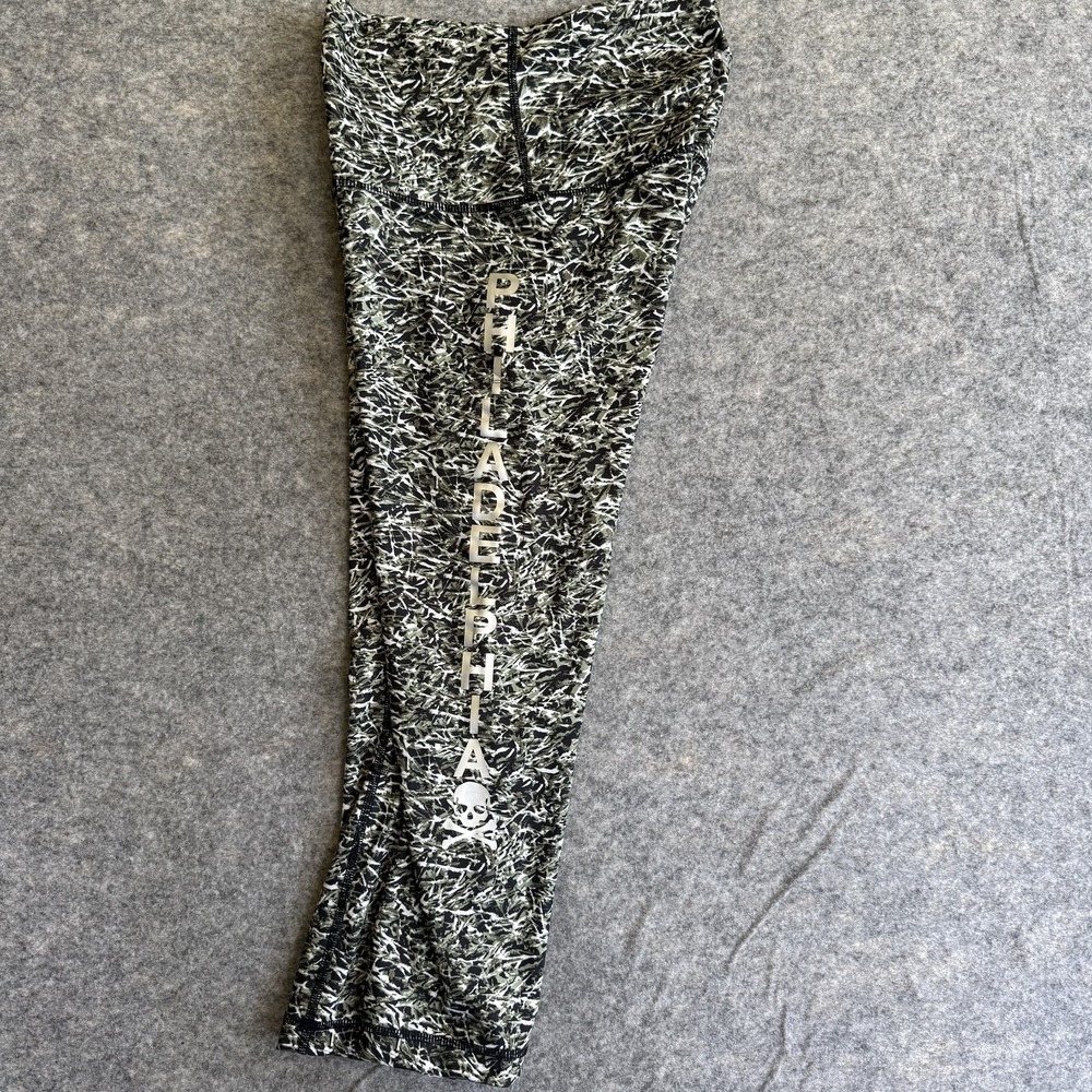 Lululemon Luxtreme Pants 6 Green Camo Yoga High Rise Philadelphia Skull Leggings